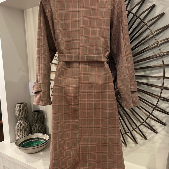 Women’s Plaid Belted Trench Coat - Brown - Picture 3 of 6